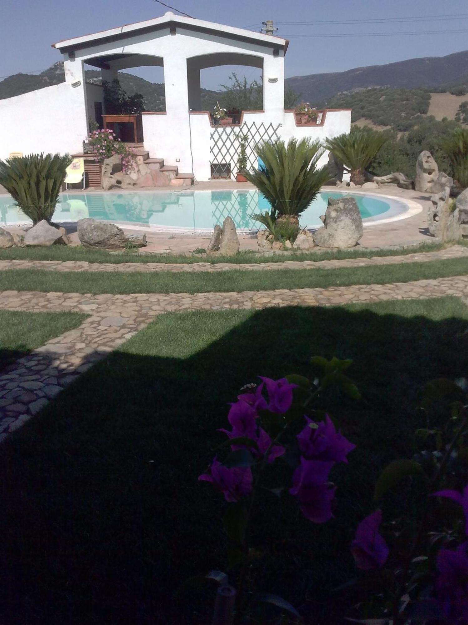 Agriturismo B&B Domo De Resteblas Berchidda Exterior photo